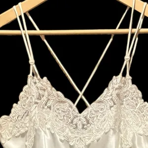 Lord‎ & Taylor Vintage Ivory Lace and Pearls Double Strap Nightgown Size Large thumbnail 5