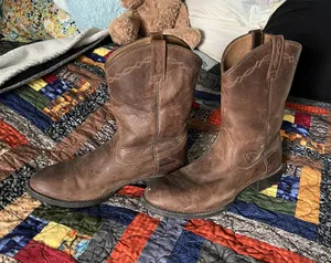 Ariat Cowgirl Boots thumbnail 1