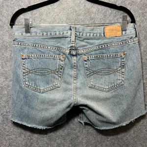 Vintage Abercrombie & Fitch Denim Shorts 4R Button Fly Made in USA Raw Hem Y2K‎ thumbnail 2