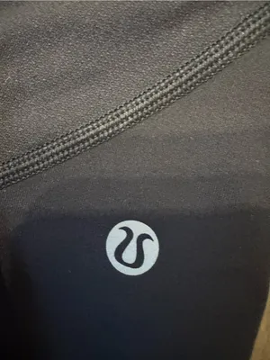 Lululemon Size 2 crop leggings - 2 pairs!!! - black thumbnail 9