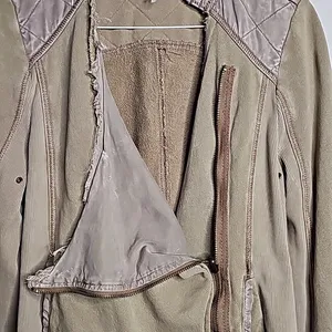Free People raw hem diagonal zip up quilted back moto sweatshirt jacket sz Small thumbnail 5