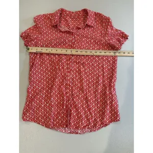 Collared Button Up Top Women Small Red Lightweight Travel Pocket Vacation Work thumbnail 5