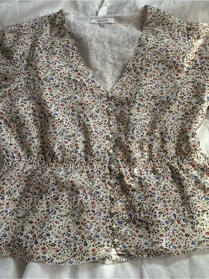 Madewell Cream Floral Button-Front V-Neck Peplum Blouse thumbnail 2