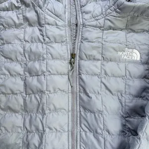 The North Face Thermoball Women’s Jacket xL thumbnail 2