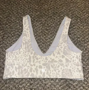 Lululemon Sports Bra thumbnail 2