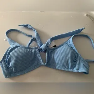 NWT California Waves Rib V- Wire Bralette Swimwear thumbnail 3