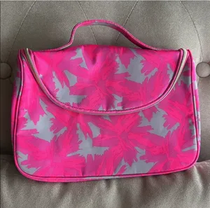 NWOT Estée Lauder bag thumbnail 1
