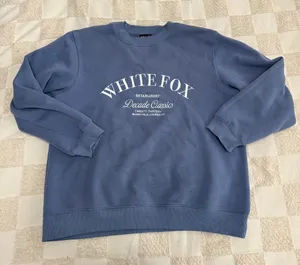 White Fox Decade Classics Essential Oversized Sweater‎ Ocean L/XL thumbnail 1
