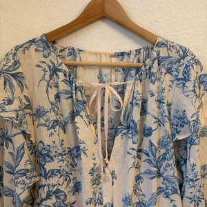 Free People‎ Sunbaked Swing Mini Dress M Cottagecore Tiered Whimsy Floral Toile thumbnail 3