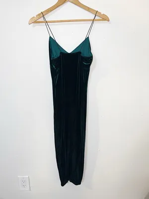 The Vintage Shop Velvet Spaghetti Strap Slip Dress in Deep Green thumbnail 9