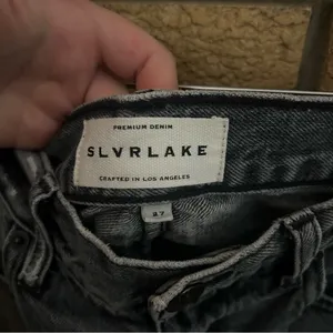 SLVRLAKE Beatnik Ultra High Rise Slim Rigid 90’s Mom Jean in Moonlight Size 27 thumbnail 8