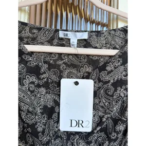 DR2 Womens Paisley Smocked Waist Peplum Blouse Top Black White Size XS ‎ NEW thumbnail 2