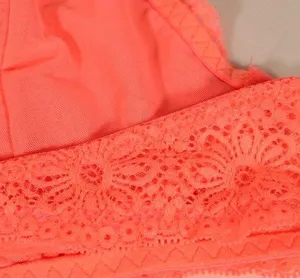 NWOT Halter Coral Bralette size 32C thumbnail 3