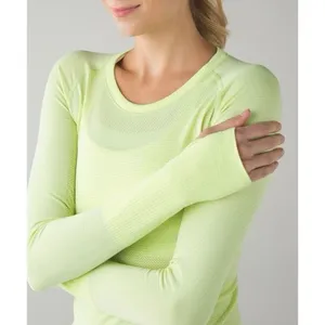 ✨Lululemon Citrus Swiftly Tech Long Sleeve Crew Sz 4 Top✨ thumbnail 4