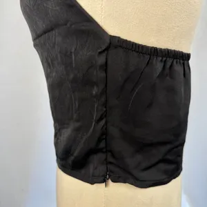 Black Satin Faux Pearl Halter Top Cropped Cowl Neck Evening Blouse Small Chic‎ thumbnail 5