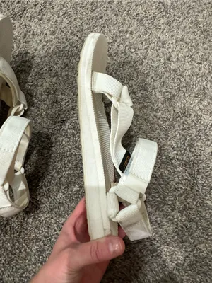 Teva White Women’s Sandals thumbnail 7