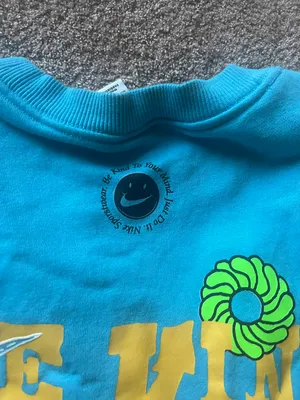 Nike Crew Neck thumbnail 4