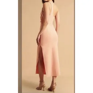 Abercrombie & Fitch NWT Bridesmaid Dress Sz MED Peach Asymmetric‎ Formal Prom thumbnail 7