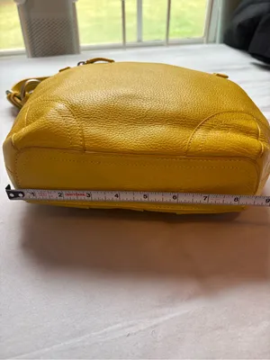 Danier Yellow Genuine Pebbled Leather Hobo Shoulder Bag Silver Hardware thumbnail 7