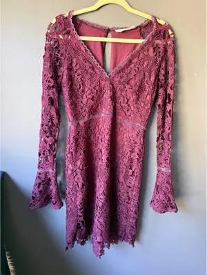 ASTR The Label Burgundy Lace Long Sleeve Dress Medium thumbnail 1