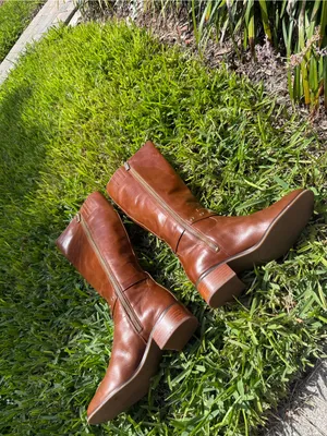 Michael Kors Heather Boots Women’s Brown Leather Knee High Riding Logo Strap thumbnail 6