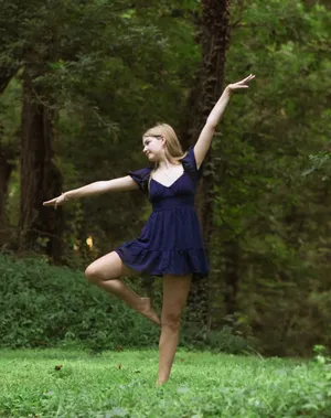 Francesca's Dress Blue thumbnail 2