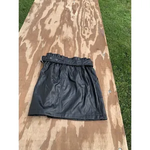 Haute Monde S Faux Leather Belted Mini‎ Skirt in Black Small Biker Goth Summer thumbnail 7