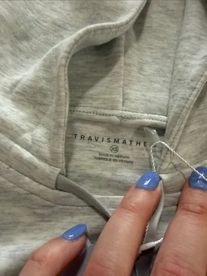 NWT Travis Mathew Light Grey Skyloft Soft Hoodie Sz XS thumbnail 2