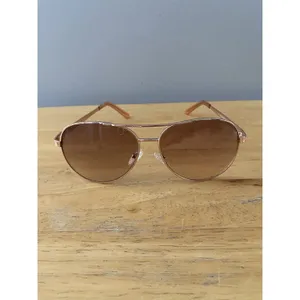 Guess Aviator Sunglasses Rose Gold Wire Frame Gradient Lenses 59 13-135 GUF241 thumbnail 12