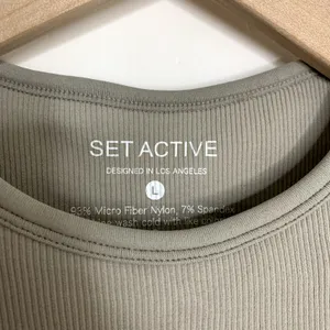 Set Active Sculptflex High Neck Angle Bra Leggings 2-piece Oat Milk Large thumbnail 13