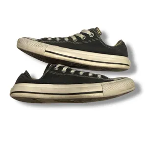 Converse Black‎ and White Chuck Taylor Sneakers Women's 8 thumbnail 4