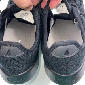 Allbirds Tree Runners Womens 7 Jet Black Sustainable Walking Sneakers EUC thumbnail 5