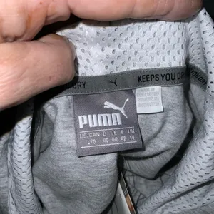 Puma Dry Cell Lightweight Gray Hoodie Black Logo Large NWT thumbnail 7