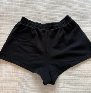 Victorias Secret Black Shorts thumbnail 2