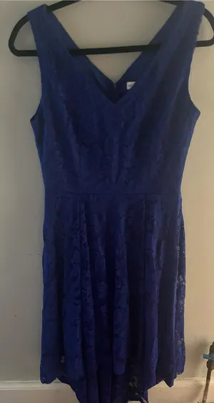 V-Neck Sleeveless Midi Dress in Deep Blue Lace thumbnail 1