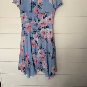 Jessica Howard Women’s 16 Blue Floral Flounce Dress thumbnail 5