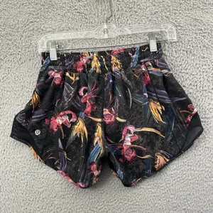 Lululemon Hotty Hot Low Rise Shorts 4" Veiled Floral Black Athletic‎ Running W 4 thumbnail 2
