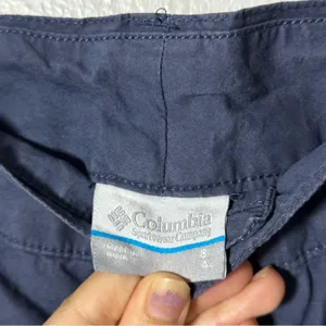 Columbia Women's Navy Blue‎ Outdoors Shorts size 8 thumbnail 3