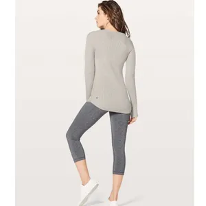 Lululemon Cabin Yogi Long Sleeve Knit Sweater Heathered Light Grey Size Small thumbnail 3