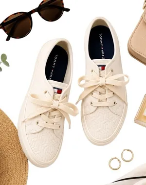 Tommy Hilfiger Toni Monogram Canvas Sneakers White Lace Up Women's 8.5M in GUC thumbnail 1