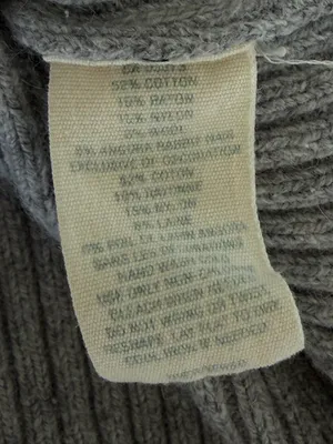 American Eagle Outfitters Y2K Grey Cable Knit V-Neck Sweater Womens Medium thumbnail 7