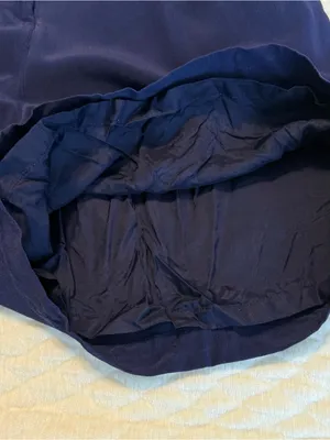 August Silk Vintage 100% Silk High Waisted Navy Dress Shorts Culottes Pleats 7” Inseam Sz 10 thumbnail 10