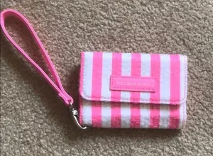 Victoria's Secret NWOT wallet ❤️😘😍 thumbnail 1