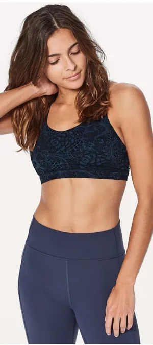 Lululemon Free To Be Serene Bra Size 6 Strappy Back Floral Print Blue Yoga thumbnail 1