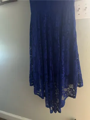 V-Neck Sleeveless Midi Dress in Deep Blue Lace thumbnail 5