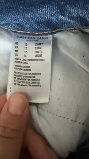 American Eagle Outfitters Reg Jeans thumbnail 3