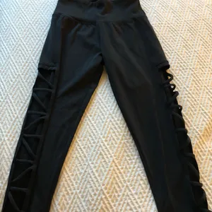 Brazil Wear workout capris leggings size XS thumbnail 1