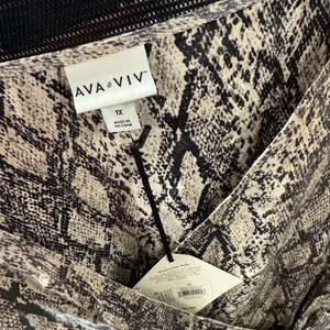 Ava & viv snake print dress 1X // 100440 thumbnail 2