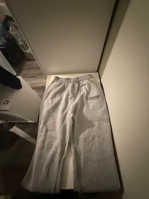 Grey comfrt Sweatpants  thumbnail 3