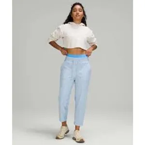 Lululemon Beyond the Studio Crop Blue Linen Womens Size 8 Dance Yoga thumbnail 2